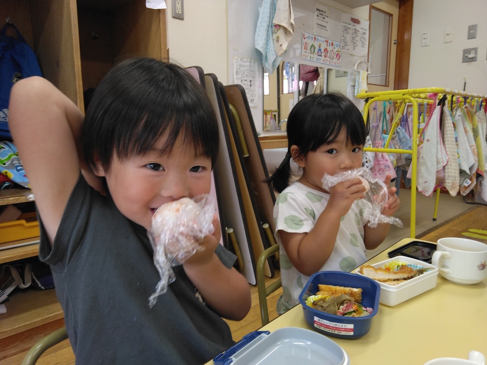 食べる