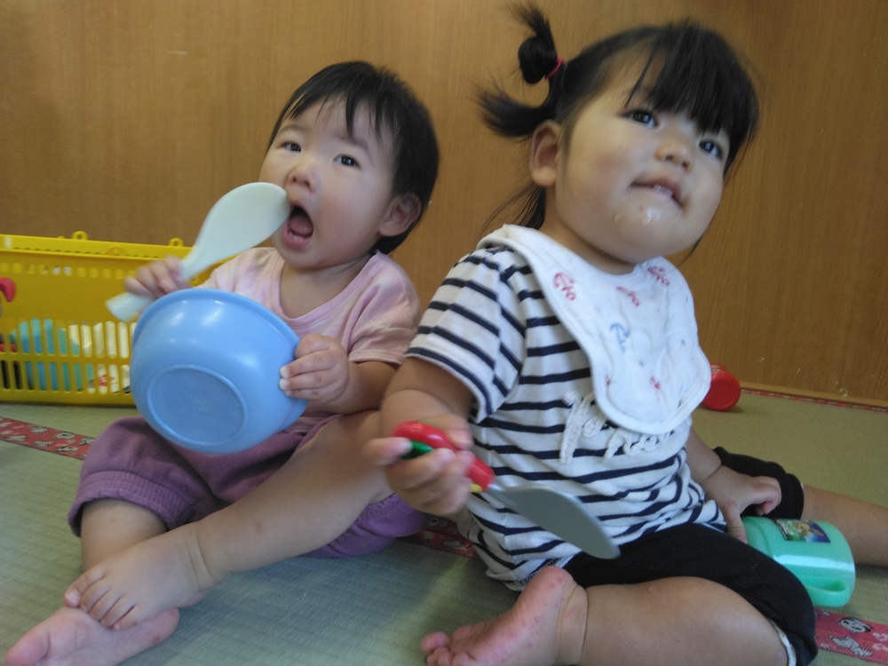 おままごとを楽しむ様子 (5)