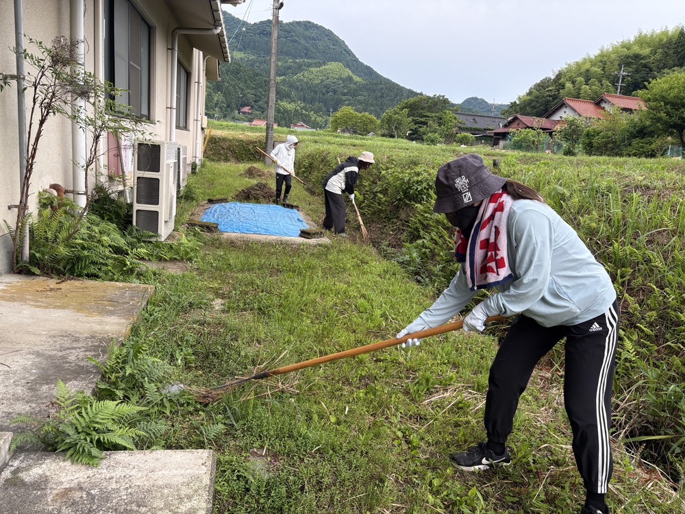 奉仕作業