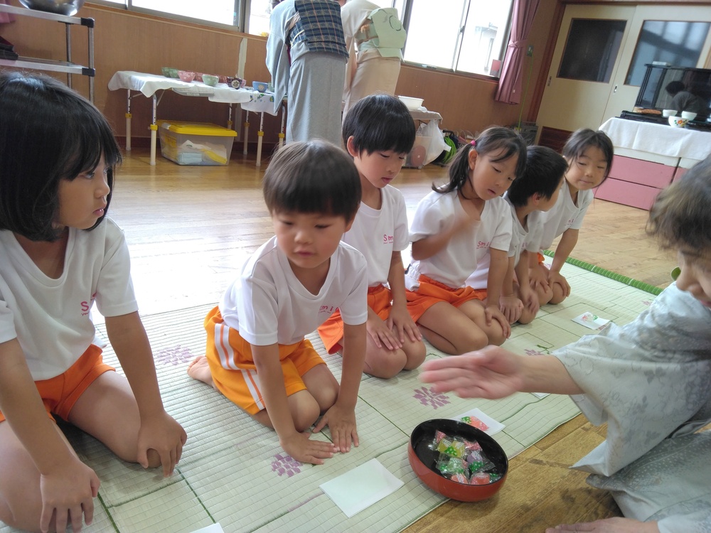 お茶のお稽古の様子４