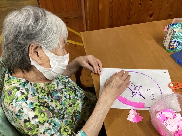 ちぎり絵