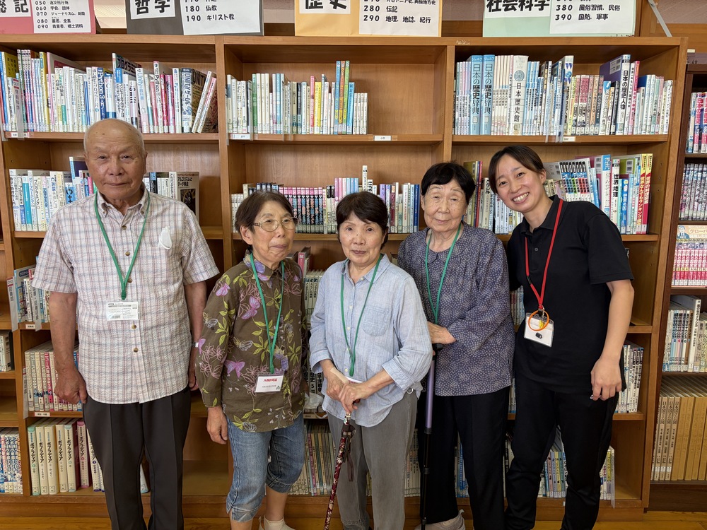 三中図書館