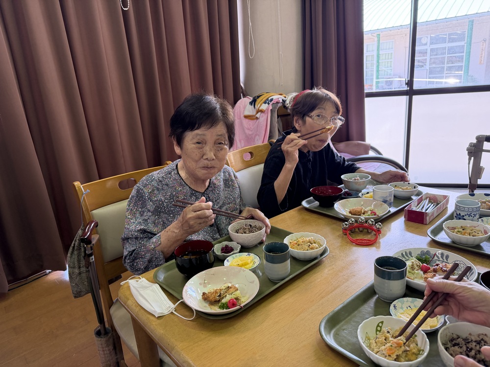 昼食