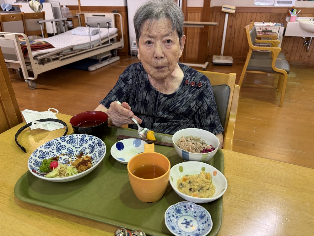 昼食