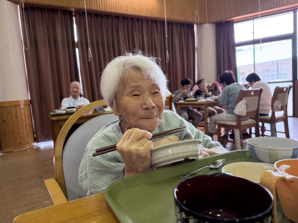 昼食