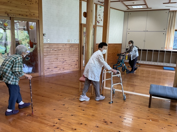 どこ歩こうかなぁ