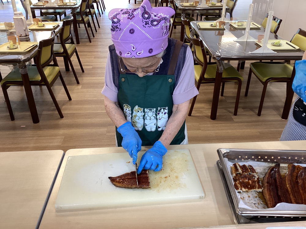 FUKUFUKUキッチン寿司作り3