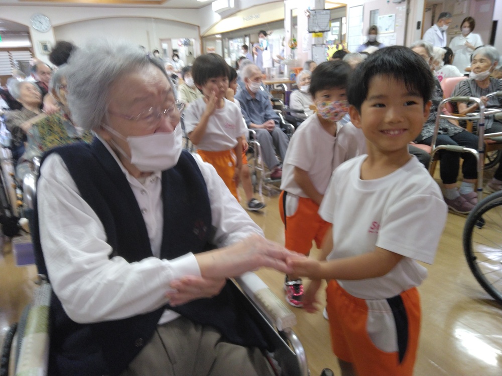 マッサージをしている様子２