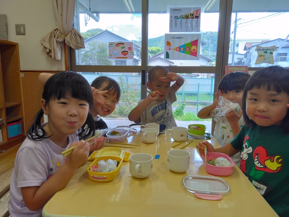 お弁当ごっこ (1)