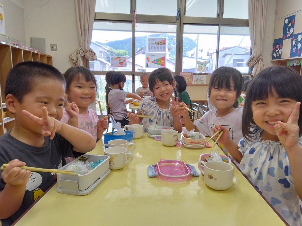 お弁当ごっこ (4)