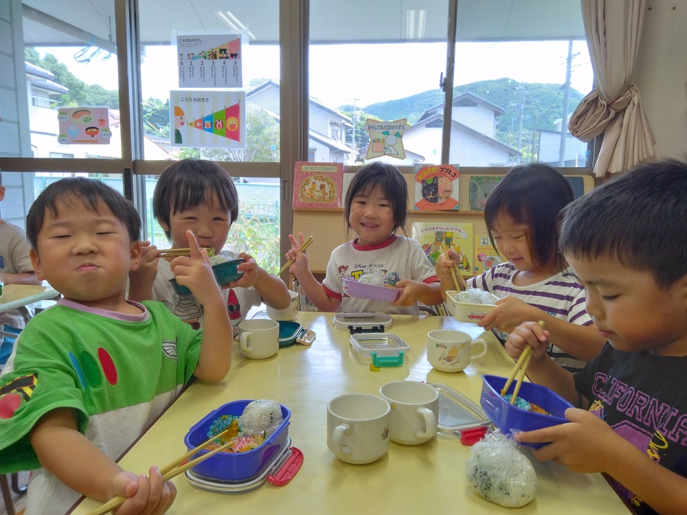 お弁当ごっこ (5)