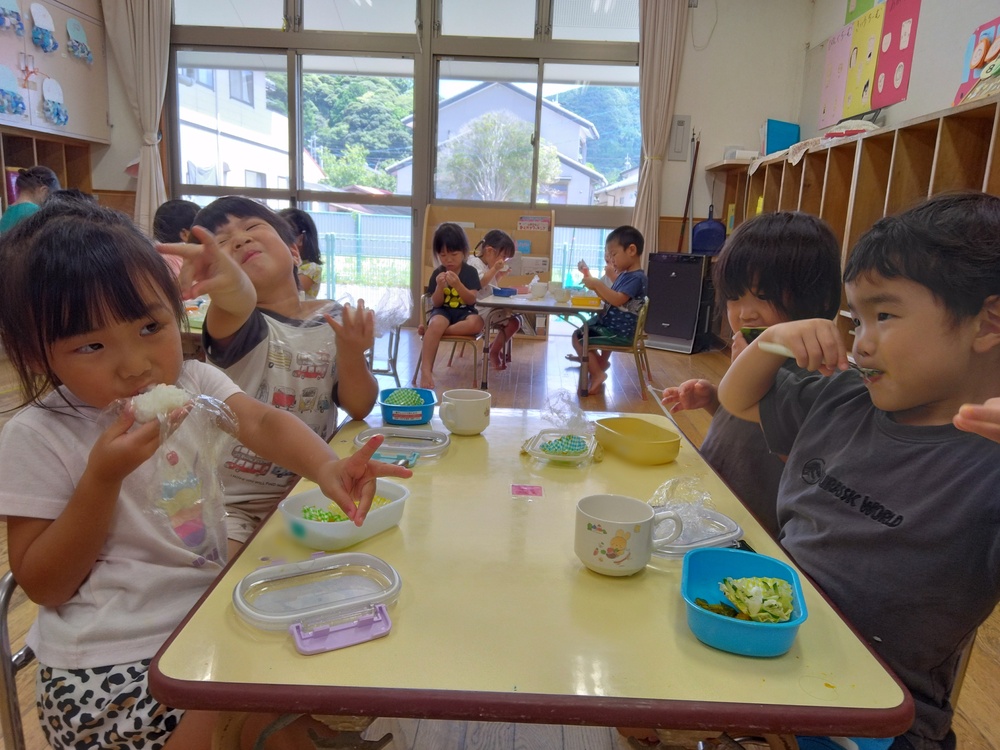 お弁当ごっこ