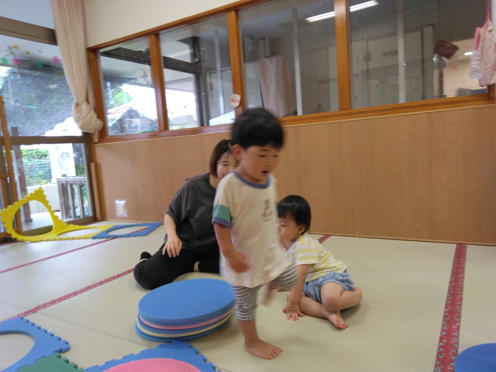 プラポイントで遊んでいる様子 (3)