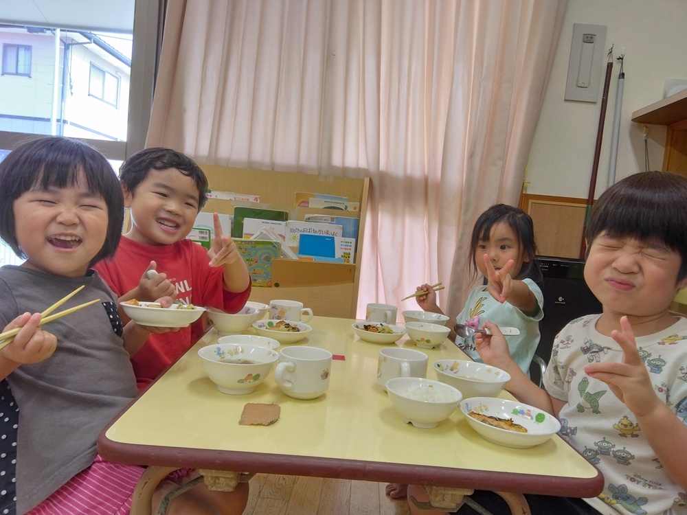 給食３