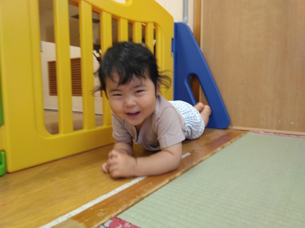 体操を楽しむ子ども (3)
