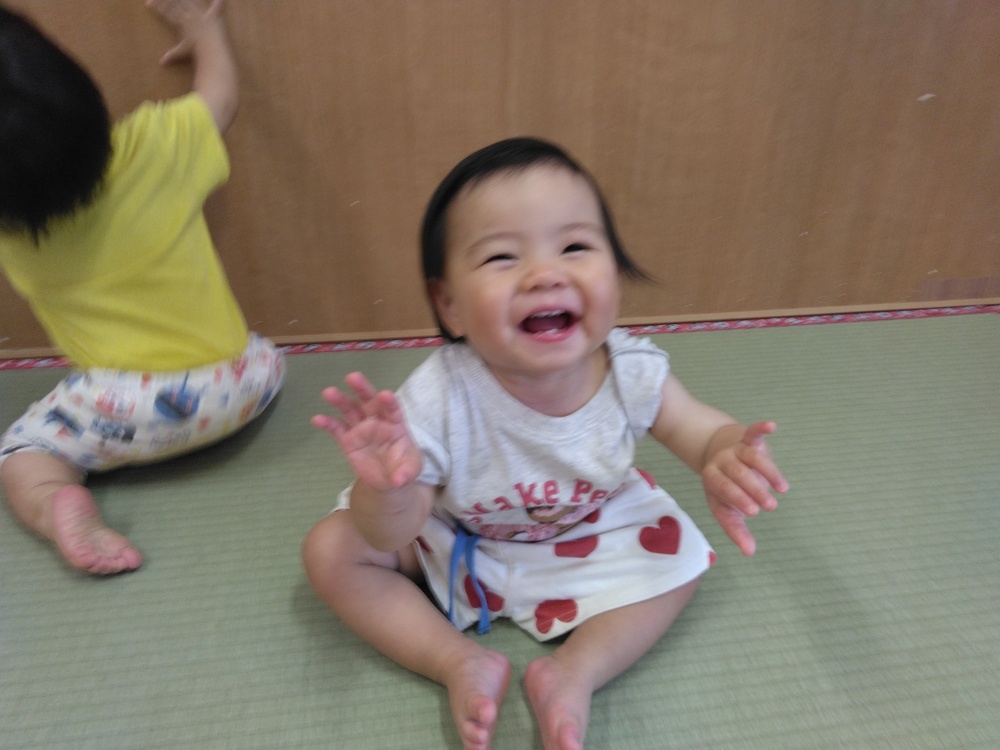 体操を楽しむ子ども (4)