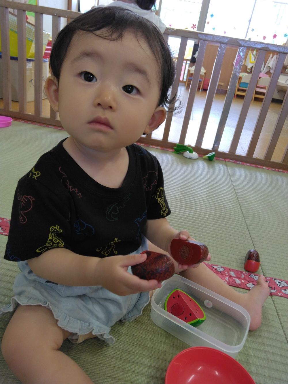 おままごとで遊ぶ様子５