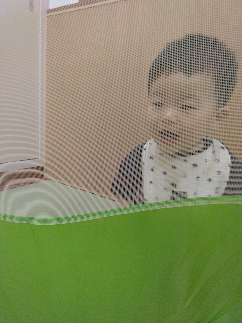 ボール遊びをする子ども　 (5)