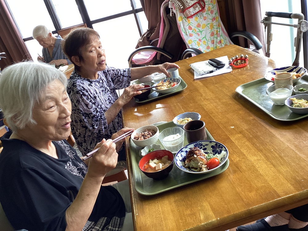 昼食
