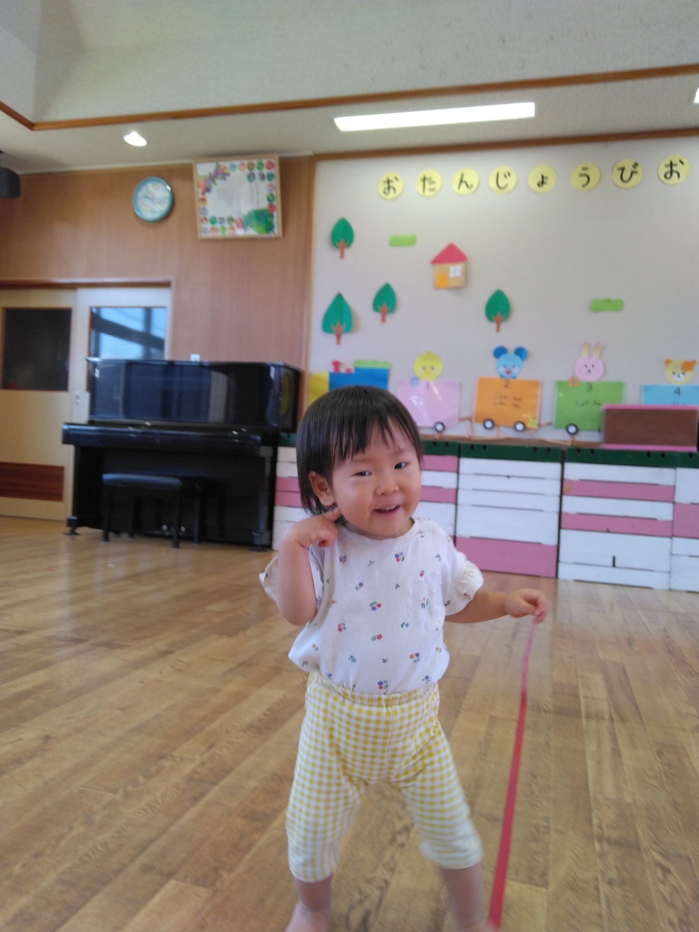 走る子ども⑷