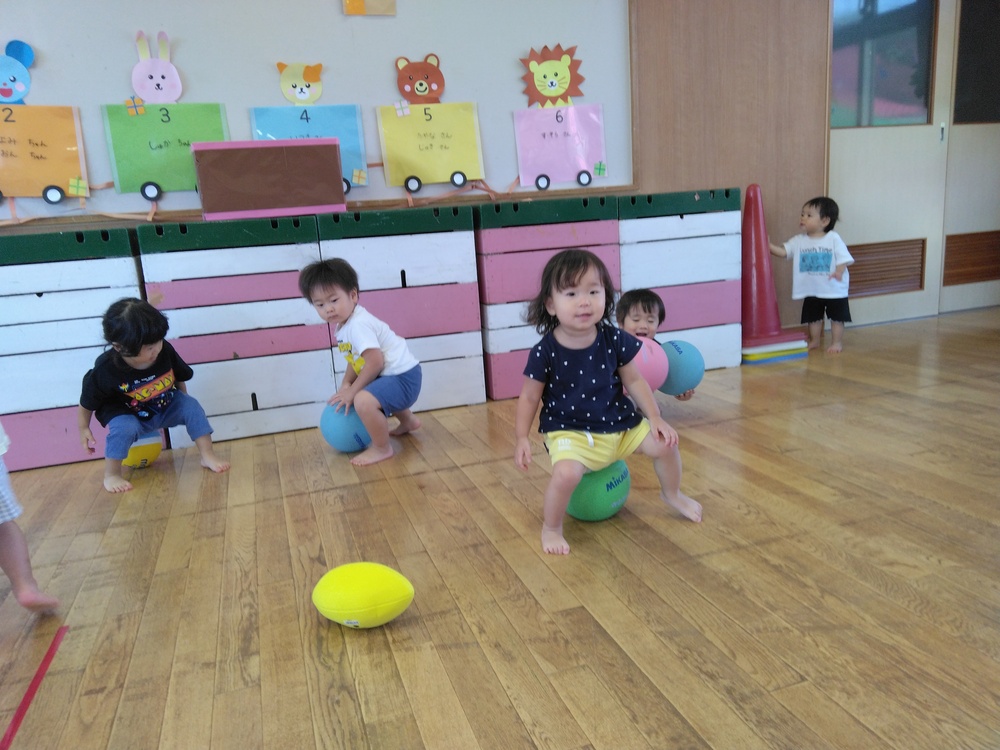 ボール遊びの様子