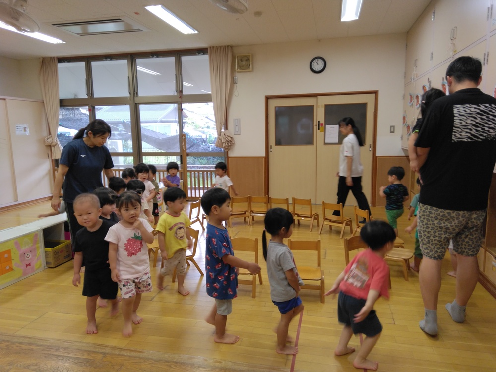 椅子取りゲーム
