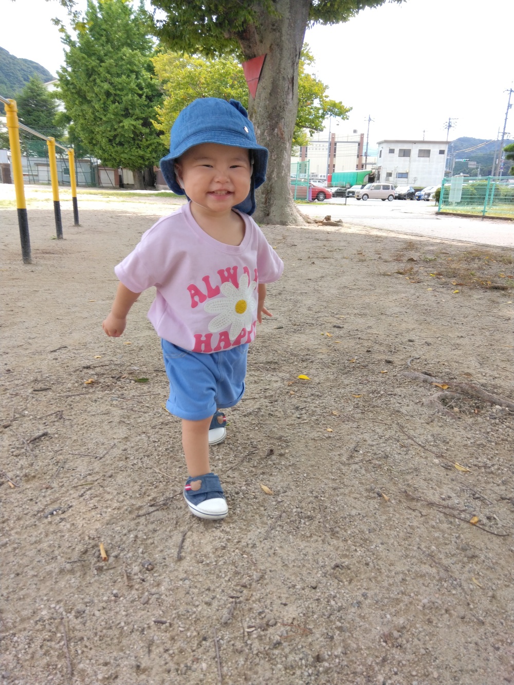 大田小で遊ぶ子ども (6)