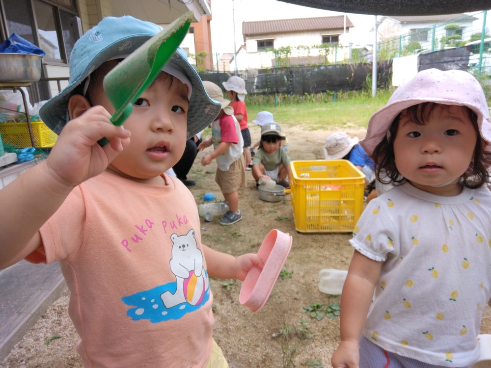 園庭遊びの様子