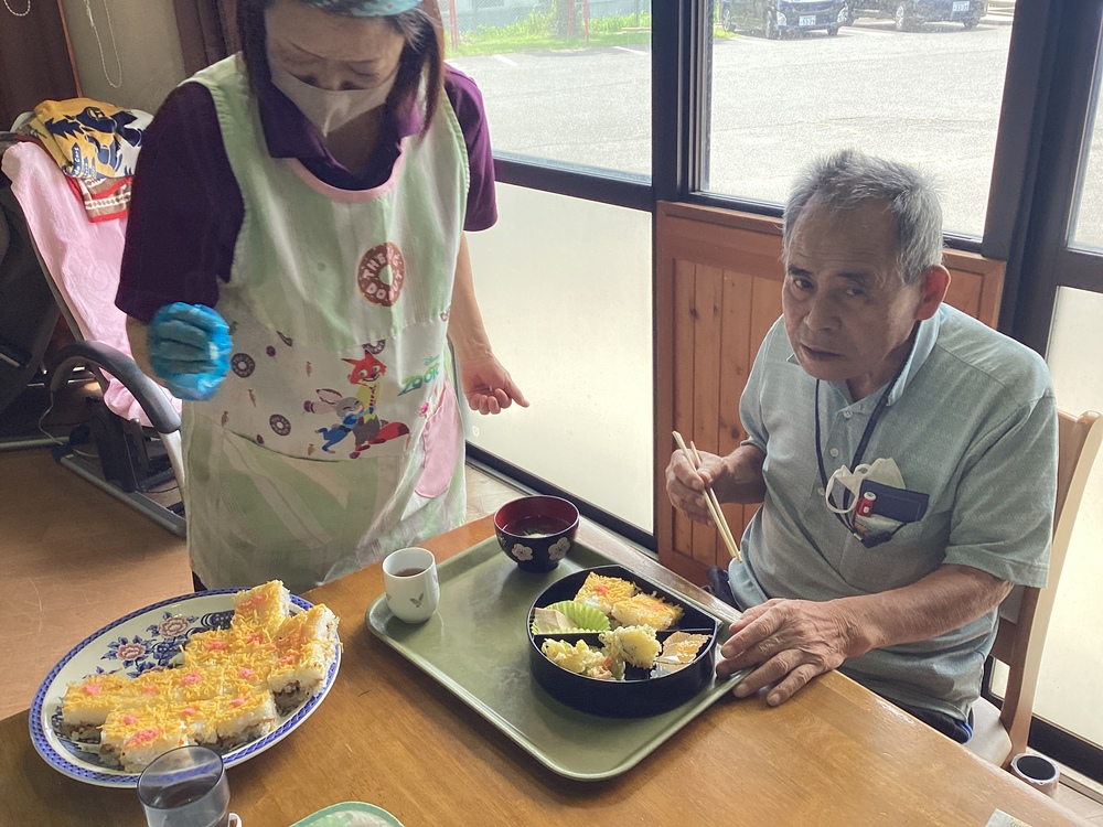 半月弁当