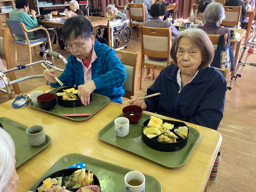 半月弁当