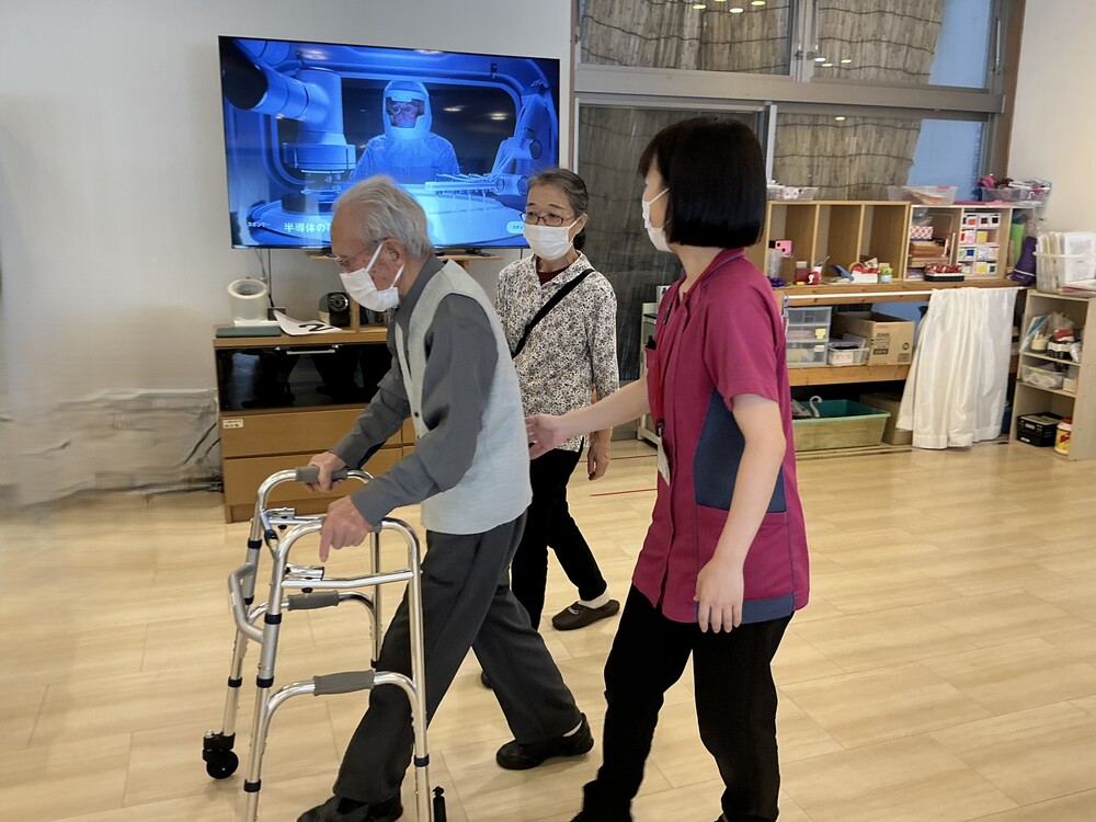 歩行の様子