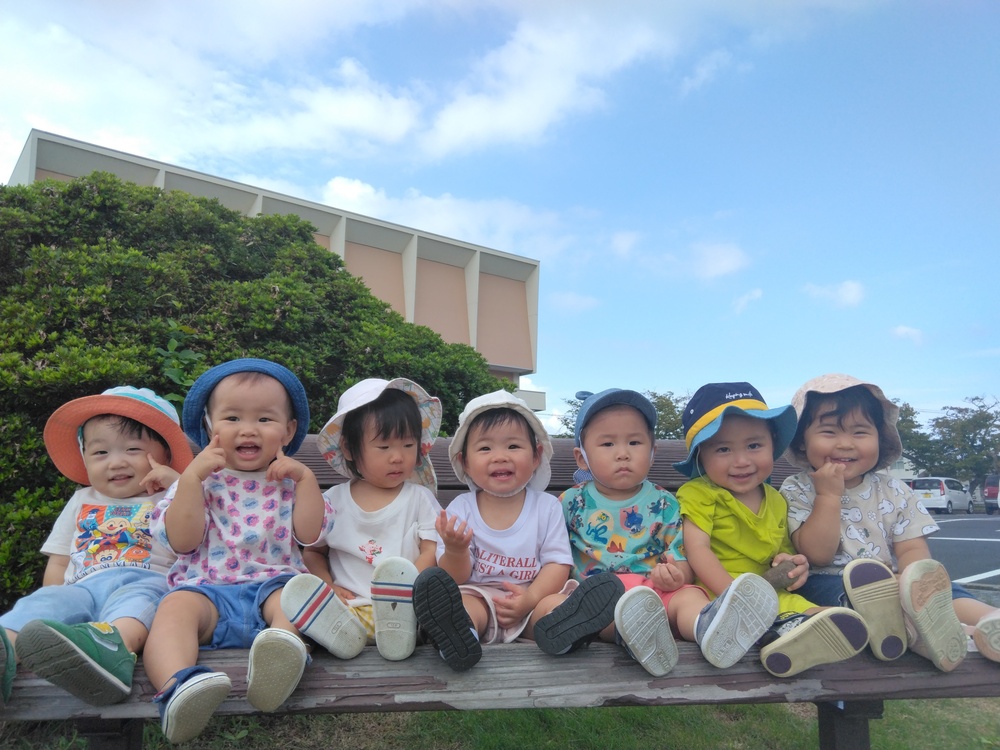 市民会館で遊ぶ子ども (7)