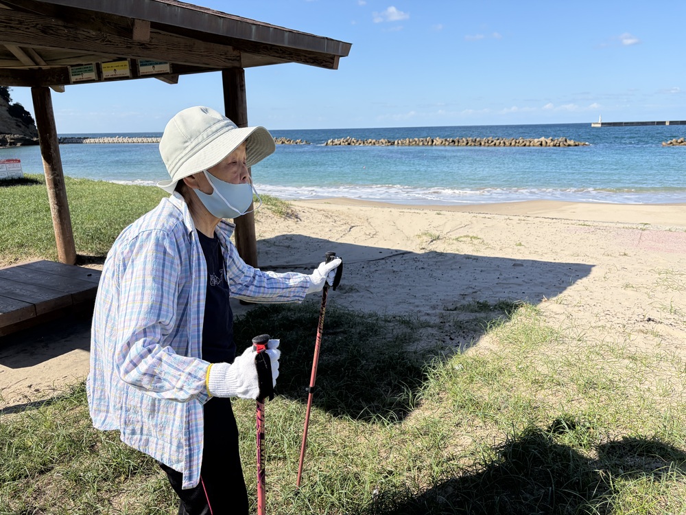 砂の上をどんどん歩かれます