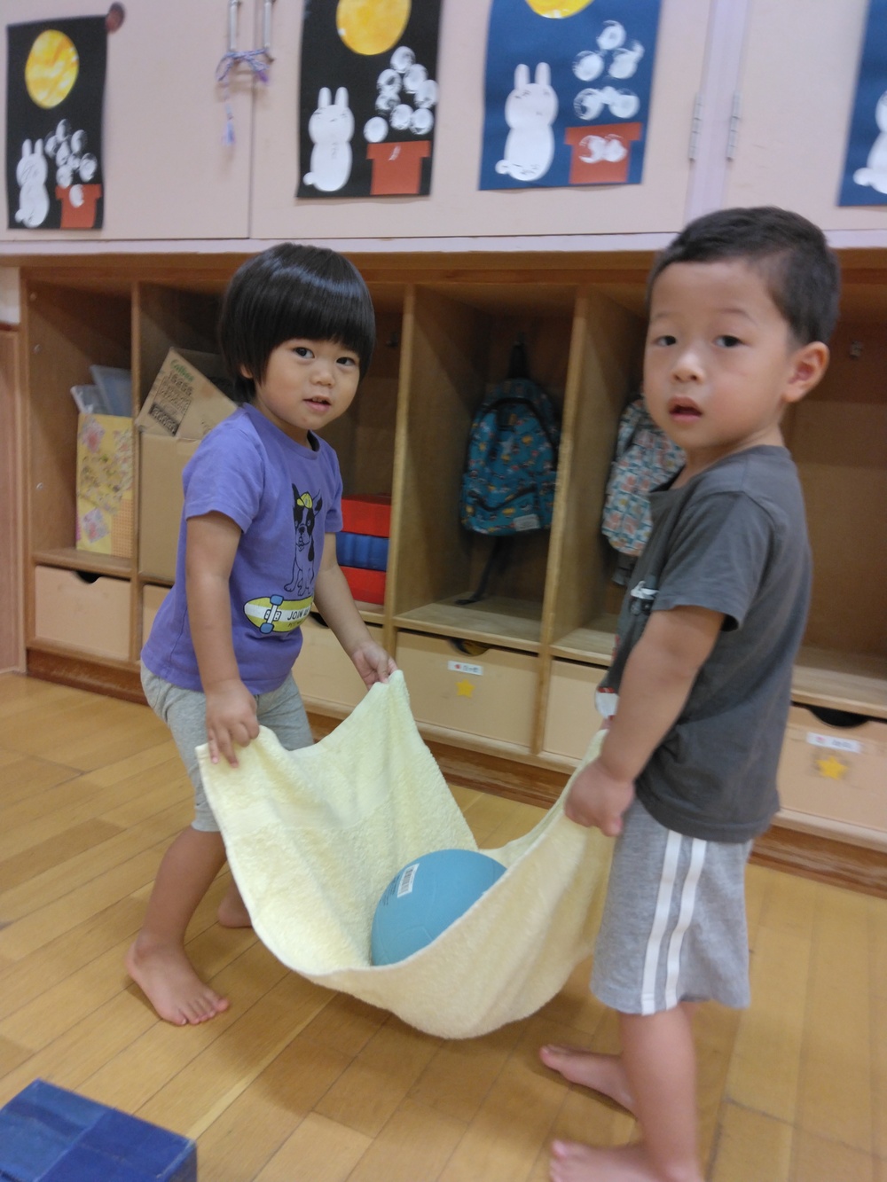 ボール運び