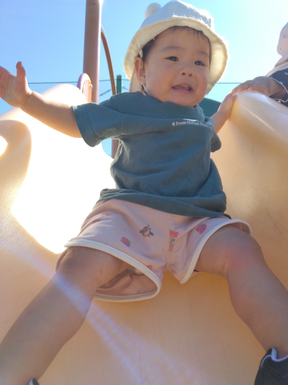 宮崎公園で遊ぶ子ども (4)