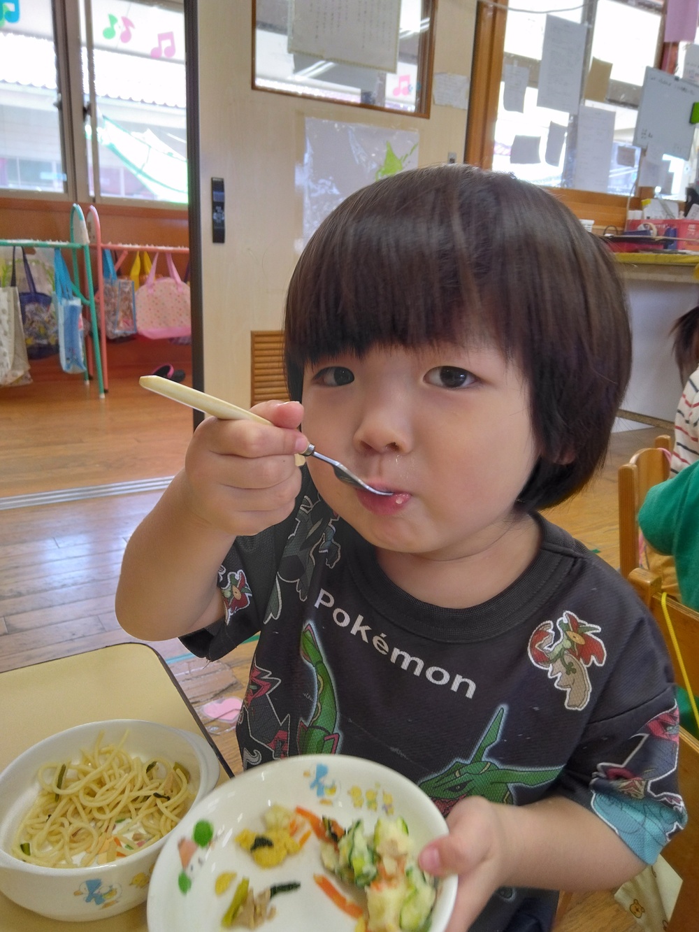 給食 (2)