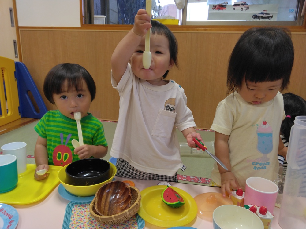 おままごとの様子