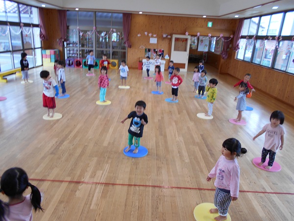お引越しゲーム 相愛保育園 お引越しゲーム 相愛保育園