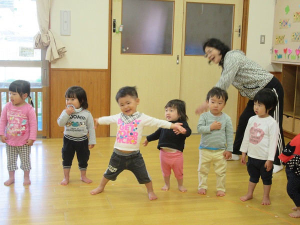 ラジオ体操はじめました 相愛保育園