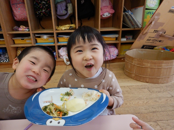 給食　子ども　誕生プレート 