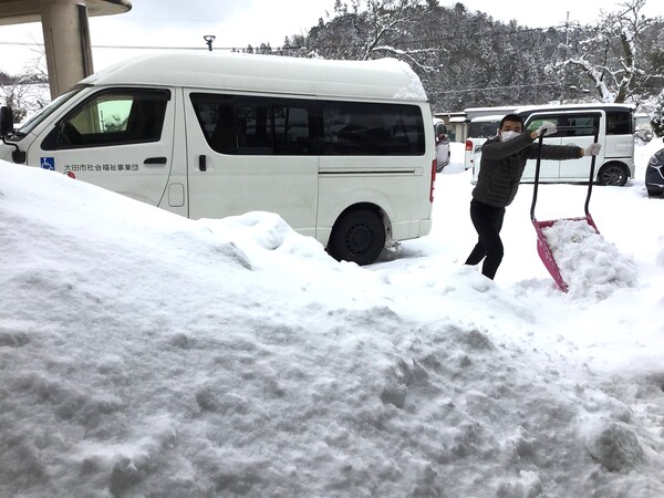 除雪作業の様子