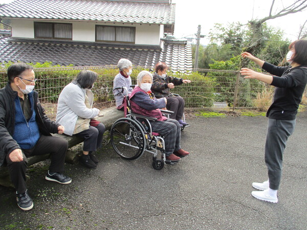 屋外