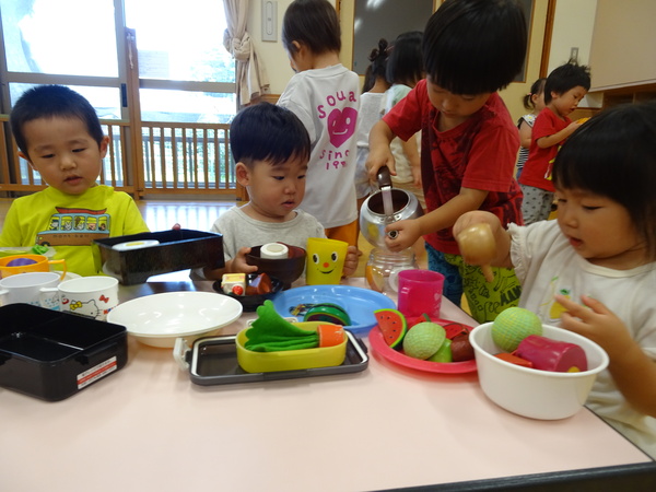 おままごと (4)