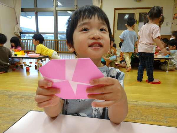 折り紙で朝顔作り (3)