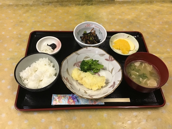 昼食