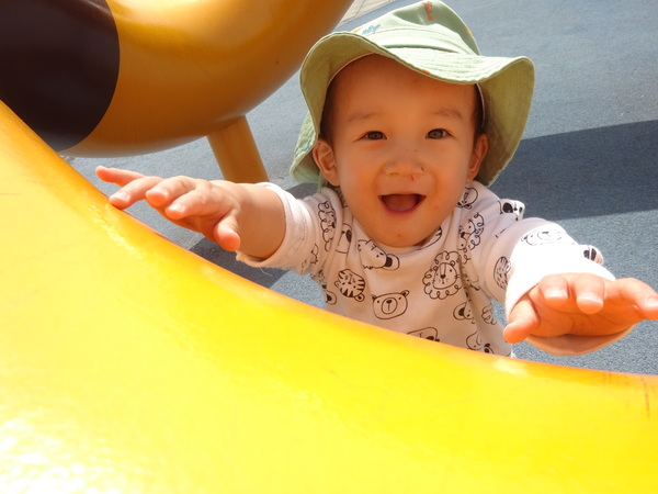 あすてらす公園で遊ぶ子ども (5)