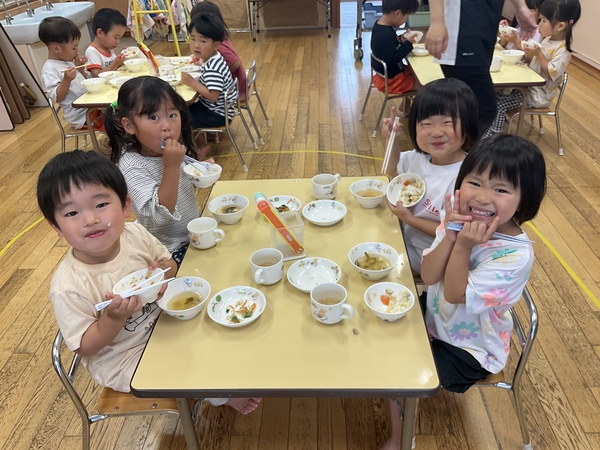 給食1