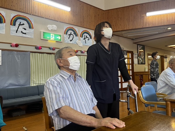 ガラス窓