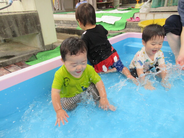 水遊びの様子