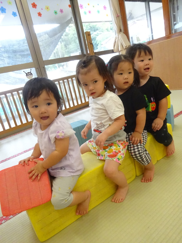 プラポイントで遊ぶ様子 (2)